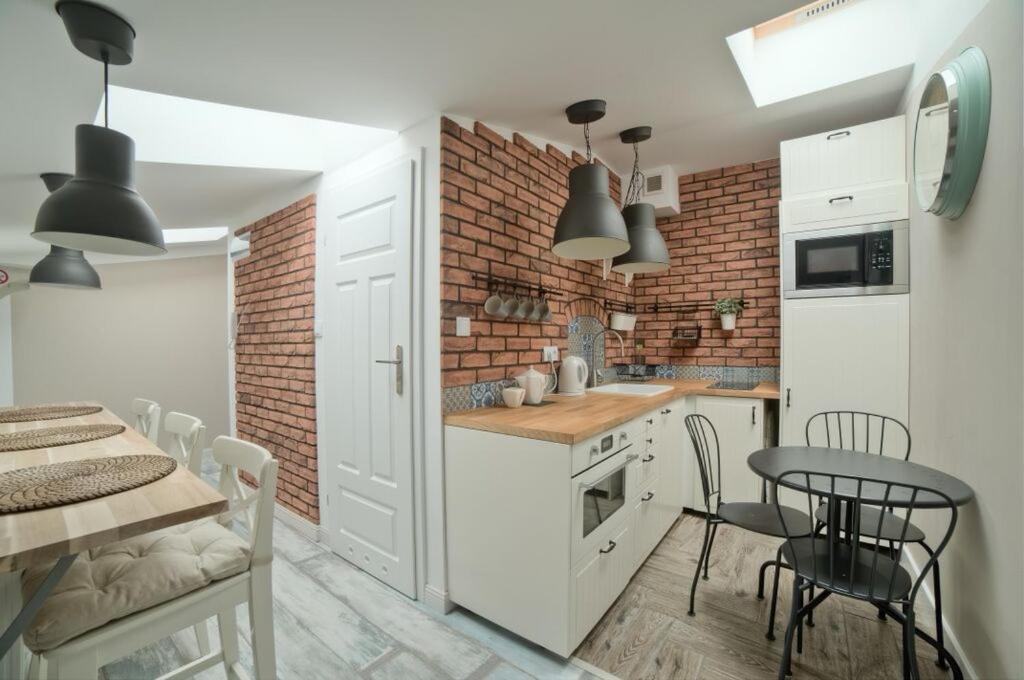 Urban Nest Apartments Bon 5 Cracovie Extérieur photo